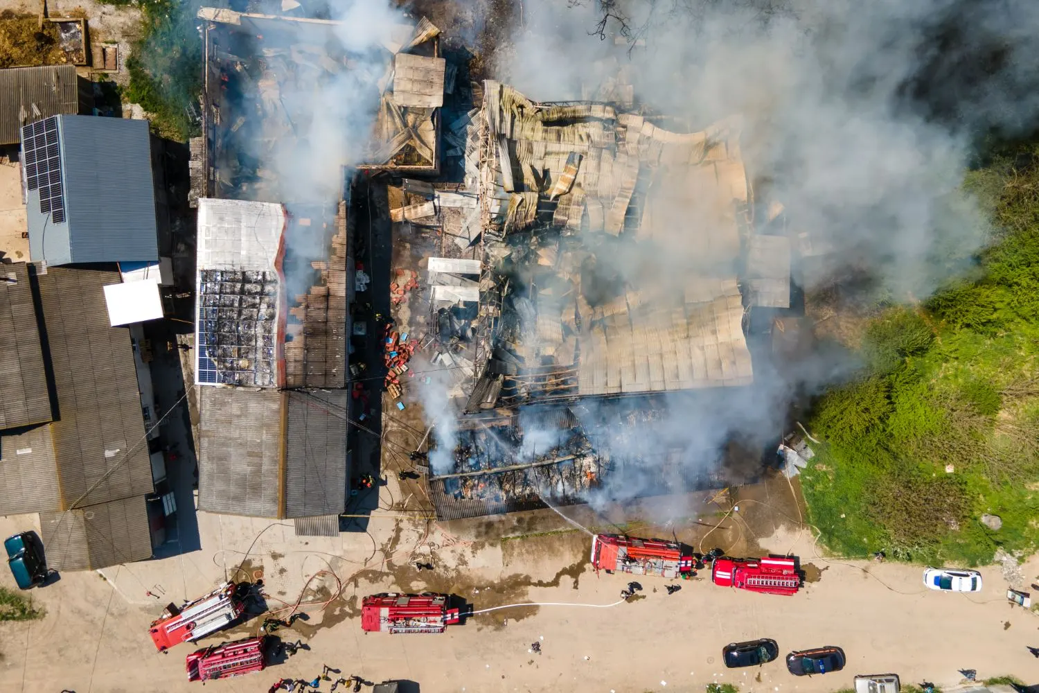 empresas de proteccion contra incendios, empresa contraincendios, instaladores contra incendios, sistema contra incendios, equipos de seguridad industrial, reglamento de instalaciones de proteccion contra incendios, equipo de proteccion individual, material emergencias, material bombero