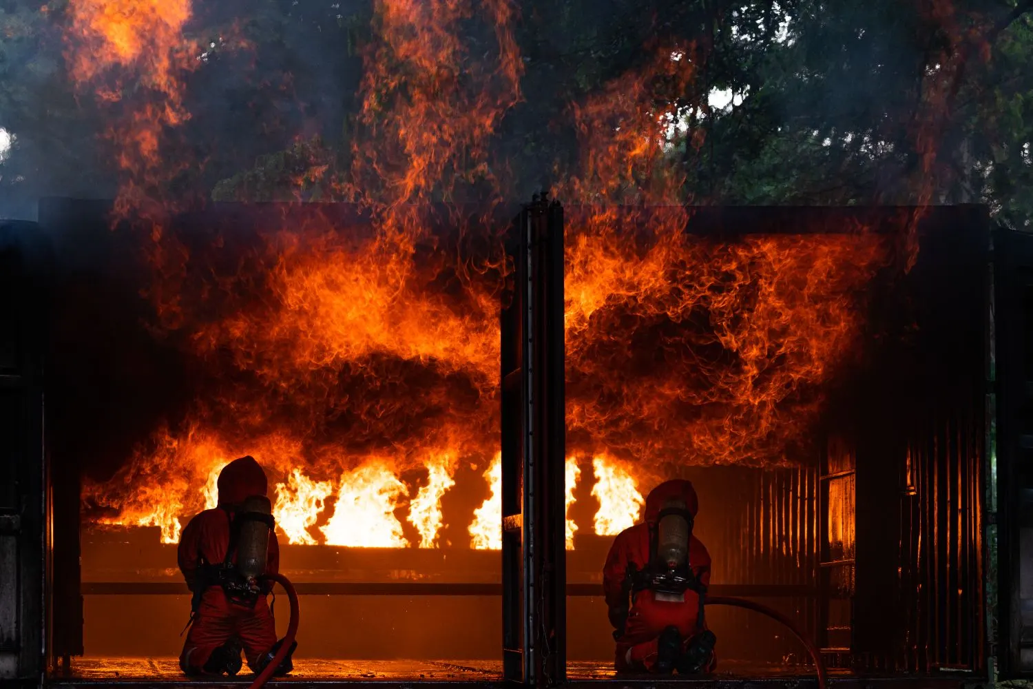 empresas de proteccion contra incendios, empresa contraincendios, instaladores contra incendios, sistema contra incendios, equipos de seguridad industrial, reglamento de instalaciones de proteccion contra incendios, equipo de proteccion individual, material emergencias, material bombero